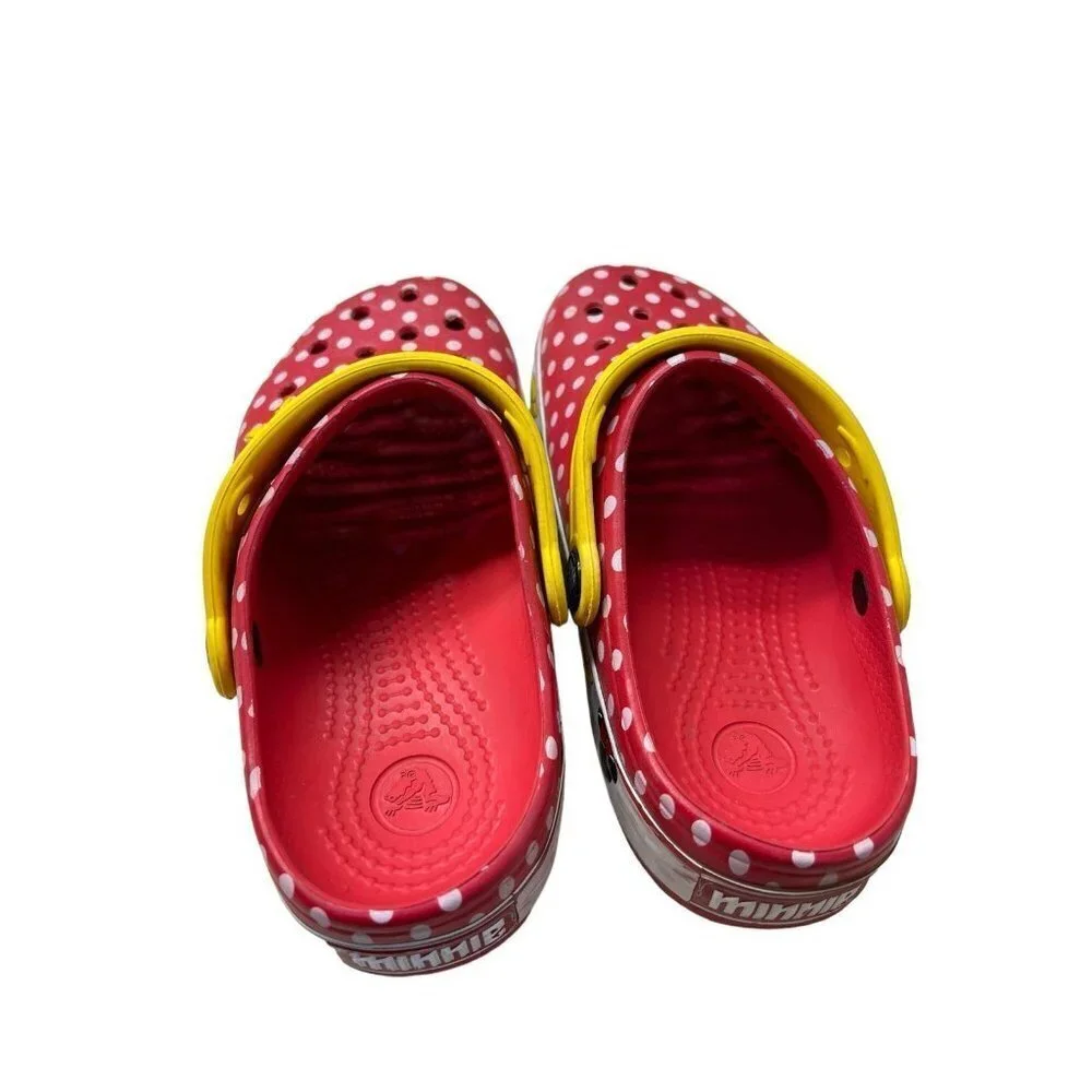 CROCS disney parks